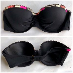 Victoria’s Secret Strapless Bikini Top